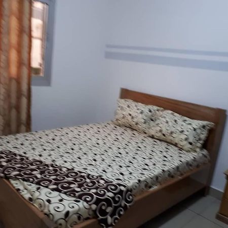 Signorile Jo 2 Apartment Yaounde Luaran gambar