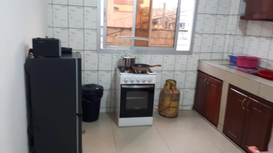 Signorile Jo 2 Apartment Yaounde Luaran gambar