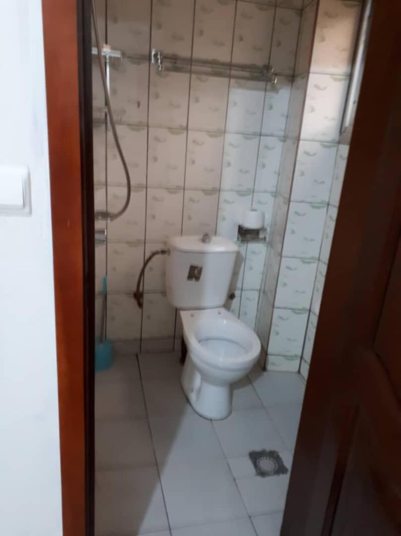 Signorile Jo 2 Apartment Yaounde Luaran gambar